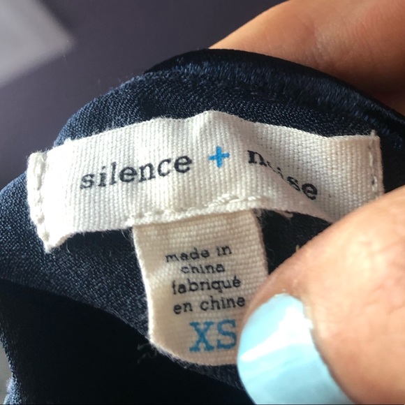 URBAN OUTFITTERS deep navy blue crop/tank top. - Picture 2 of 2